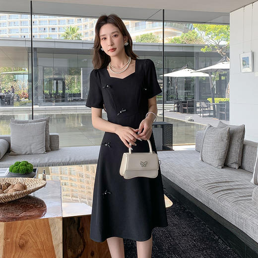 奢姿大码女装2025夏季时尚方领连衣裙胖妹妹气质蝴蝶结装饰裙子9952853212 商品图4