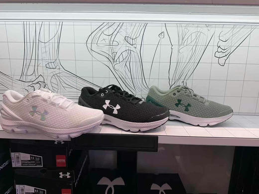 UA安德玛⚠️女士运动鞋💥💰599✈️👟减震防滑耐磨，轻便透气运动鞋、脚感舒适！ 商品图0
