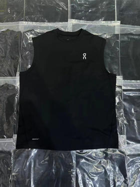 正品昂跑 夏季 无袖速干短袖 

S M L XL XXL 保真 黑白双色 

drytec 面料加持 上身真特么舒服啊 

夏季首款无袖T恤