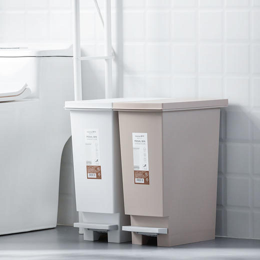 茶花洁纳脚踏式垃圾桶20205003 商品图12