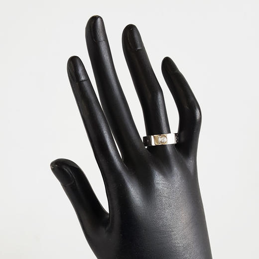 【定制款】AU750白金简约时尚LOVE三钻定制款钻石戒指17号230325NJS64 现售价：6280 商品图6