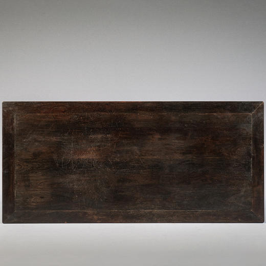 清中期 紫檀束腰马蹄腿夔龙纹画桌 商品图3