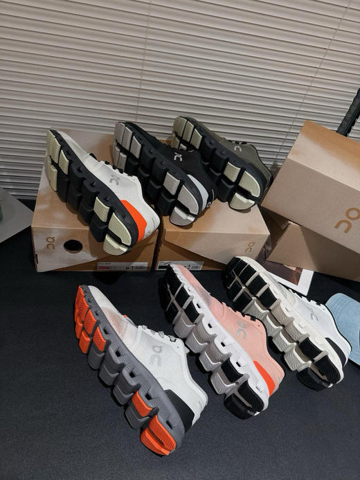 预售！10天左右发货！假期重磅福利‼️‼️On Cloud x3 综合性跑鞋 男女款36-47正码 商品图4