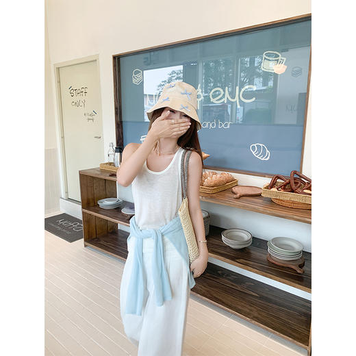 <曾小咸推荐>蓝色防晒罩衫T恤白色背心真两件套【预售3-15天发货】 商品图3