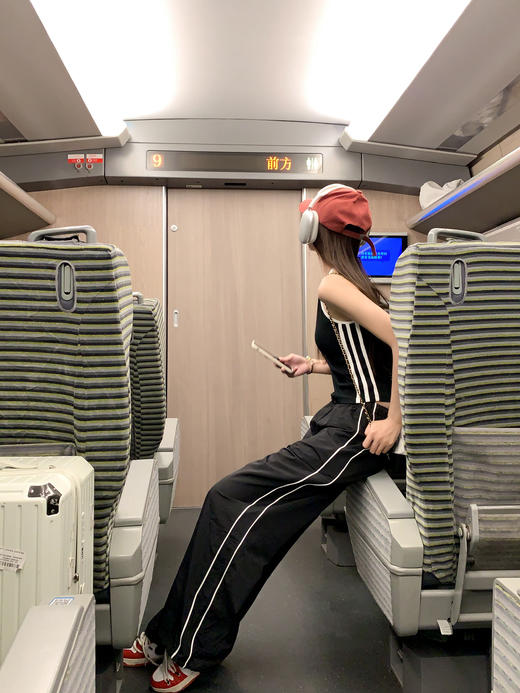 <曾小咸推荐>3.25现货秒杀 ！微信超特价！抽绳休闲运动裤 日常169.99 立减100 秒杀69.99！！吊带背心 秒杀49.99/件！！ 商品图6