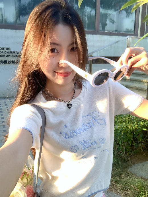 <曾小咸推荐>字母绣花针织短袖 日常119.99/件 立减60 秒杀59.99/件！！ 商品图5