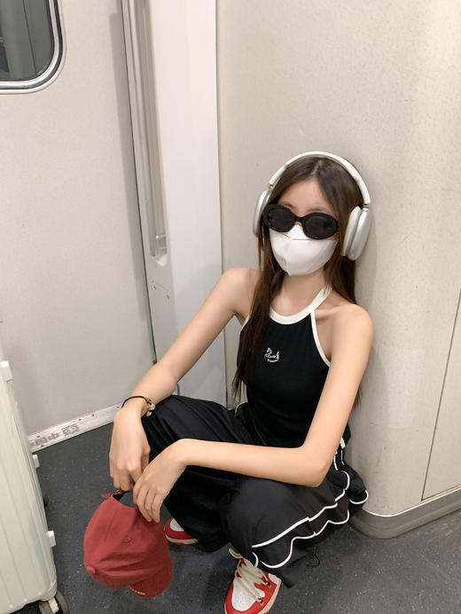 <曾小咸推荐>3.25现货秒杀 ！微信超特价！抽绳休闲运动裤 日常169.99 立减100 秒杀69.99！！吊带背心 秒杀49.99/件！！ 商品图11