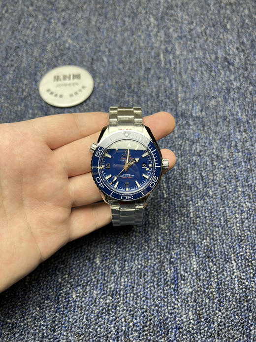 OMEGA欧米茄海马系列600米 海洋宇宙“蓝海马”潜水男士腕表
机芯：搭载进口西铁城 商品图0