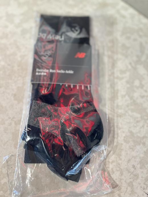 【春上新】  【新品】7楼 NewBalance男女款跑步踝袜 吊牌价：49元 商品图2