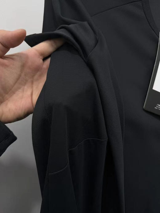 正品凯乐石速干短袖，黑灰两个颜色 
尺码：M L XL XXL 商品图2