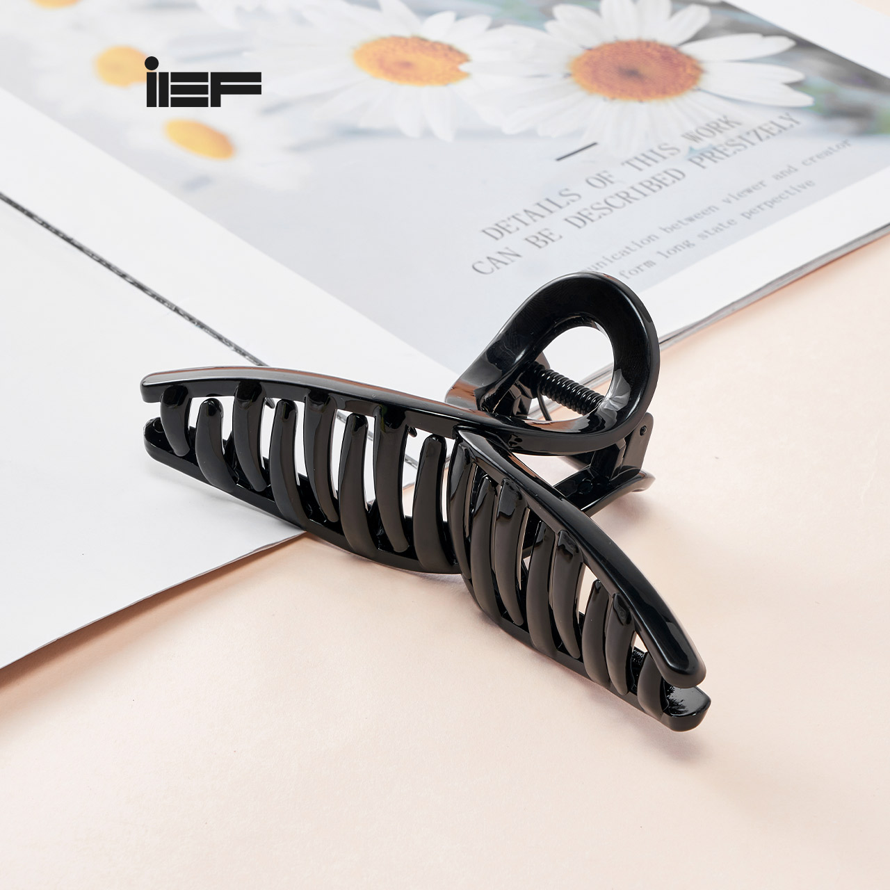 IEF/爱依服2025韩式高级感亮黑色抓夹发量多后脑勺盘发鲨鱼夹子DJ999-