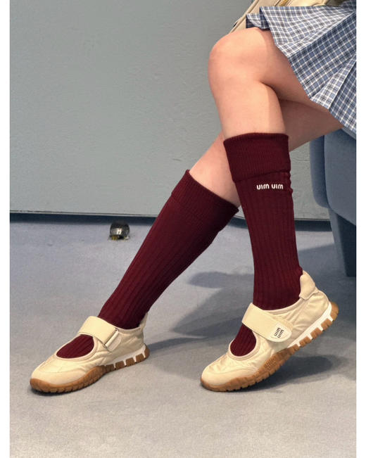 324-9 暴走玛丽珍 原楦 miu Trye系列 弹力魔术贴 玛丽珍 优雅运动休闲鞋 商品图6