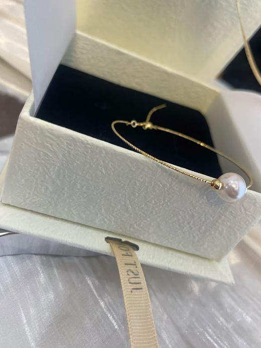 外贸原单路路通珍珠手镯
材质：铜镀14k金➕施家珍珠 商品图4