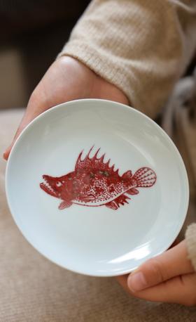 【怀宣临古】釉里红鳜鱼迷你撇口壶承