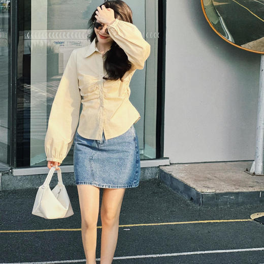 顺丰包邮14403洛诗琳春季新款设计感褶皱收腰显瘦衬衫女295304 商品图2