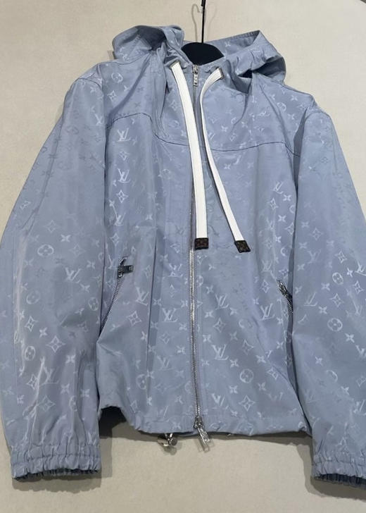 Lv 老花抽绳连帽外套。 自己备注号码 商品图5