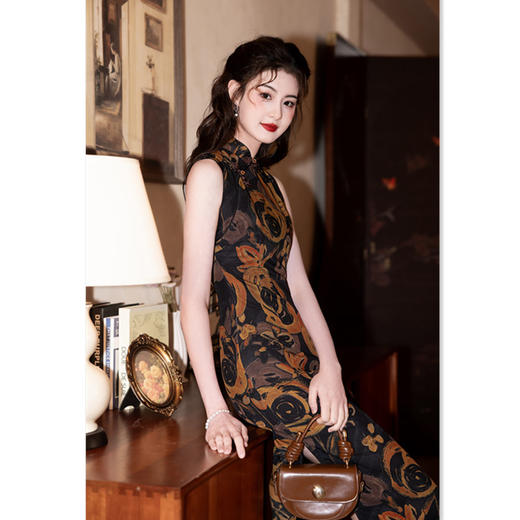 GX时尚改良新中式长款无袖旗袍2025夏季新款年轻女士日常高级感旗袍 商品图2