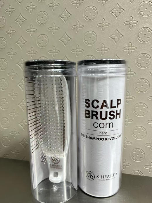 正品日本MTG Scalp Brush S HEART S头皮护理按摩洗发梳去屑清洁梳子。
两个色 商品图1