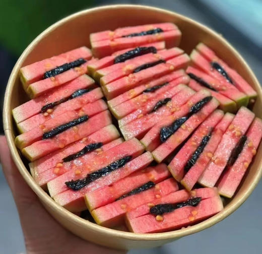 【鲜果切】芭乐夹乌梅条（750ml） 商品图0