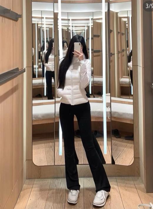 暴力暴力推荐！一定一定要试试的lulu女神裤~~
微喇Groove,这拉腿提臀效果真绝了!运动日常穿超出彩，1.8大长腿的视觉拉满🈵 商品图5