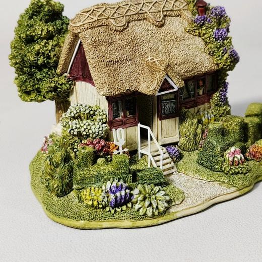 《独辟蹊径》英国Lilliput lane 2000年微缩建筑 商品图6