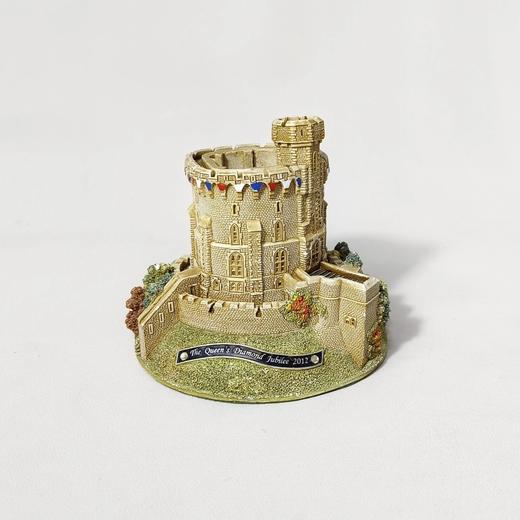 《温莎城堡》英国Lilliput lane 2012年英女王钻禧年特别款微缩建筑，大英遗产系列 商品图0