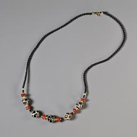 黑白镶蚀足球珠+西亚高古红玛瑙锁骨链