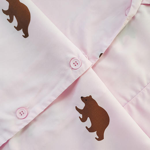 情侣款家居服睡衣  夏款短袖&短裤男女套装  70%粘纤+30%莱赛尔纤维，拥有真丝光泽，绸缎坠感，纯棉的吸湿透气 商品图6