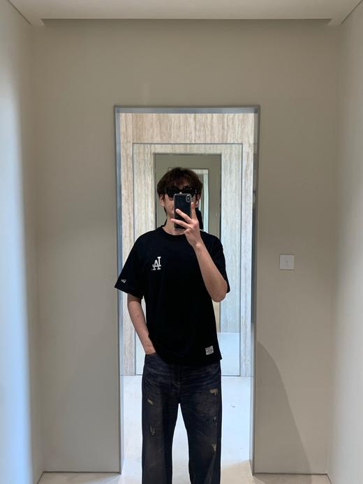 New Er*a 纽亦*华 男女同款短袖来咯！！ 无论男生女生拎上两件绝对是刚需的存在 商品图4