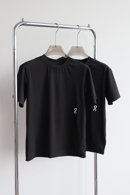 0N 盎跑 弹力速干宽松圆领短袖 TX430 商品图0