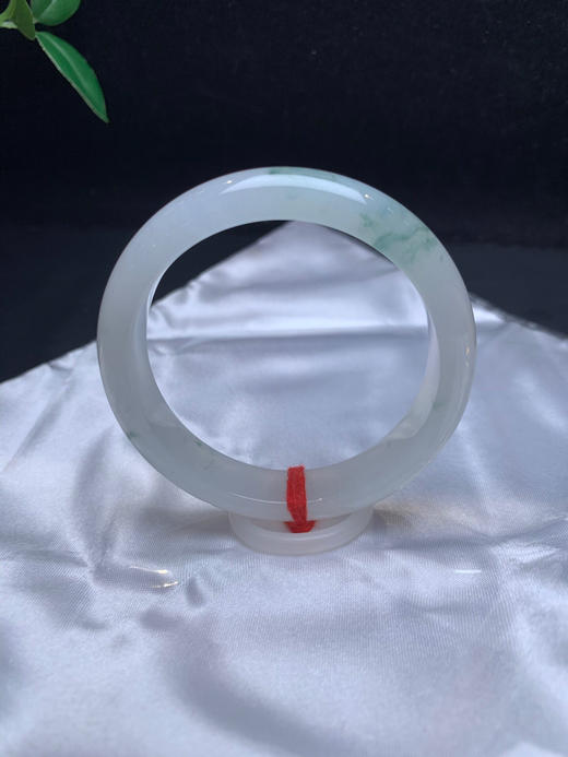 612612，52冰飘花手镯，冰冰润润的，清新秀美，飘淡雅花色 商品图4