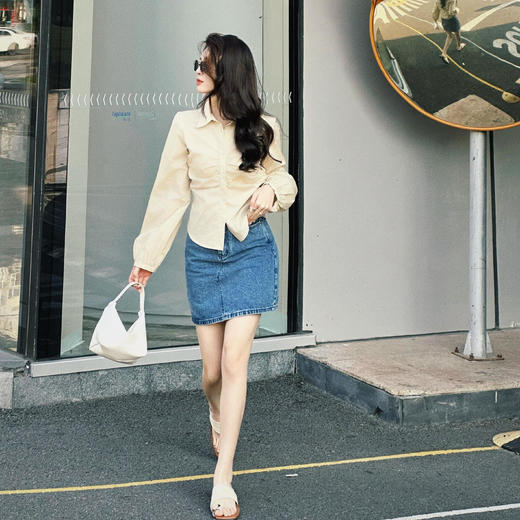 顺丰包邮14403洛诗琳春季新款设计感褶皱收腰显瘦衬衫女295304 商品图3