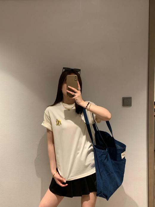 New Er*a 纽亦*华 男女同款短袖来咯！！ 无论男生女生拎上两件绝对是刚需的存在 商品图3