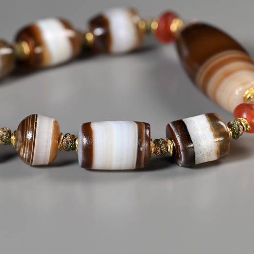 美拉德色系西亚高古缠丝玛瑙手串 商品图5