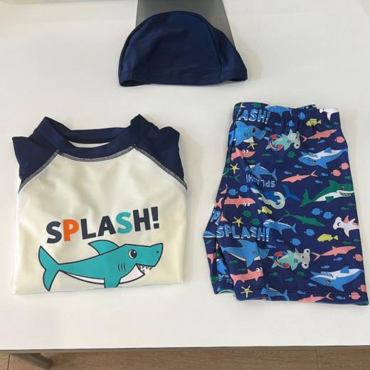 💓【德尔惠Deerway男童泳衣套装/成人泳裤】 ✅面料舒适有质感，上身吸湿排汗🔹 🎁 ✅A类一等品质认证☁ 💓 ✅会呼吸的运动速干T恤💰💰 商品图3