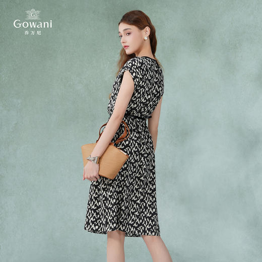 乔万尼夏季新款重磅真丝连衣裙无袖收腰EI2E799 商品图4