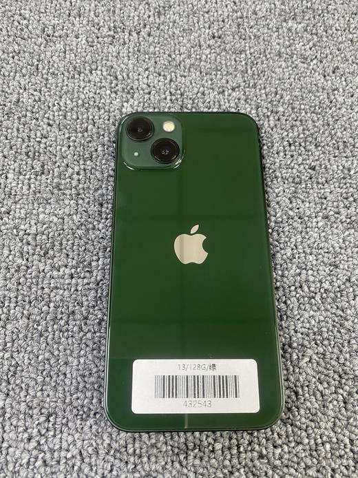 编号432543-苹果iPhone13/128G/绿色，5G手机，9.8新成色好，原机电池82%，店保180天，特价2299元！ 商品图5