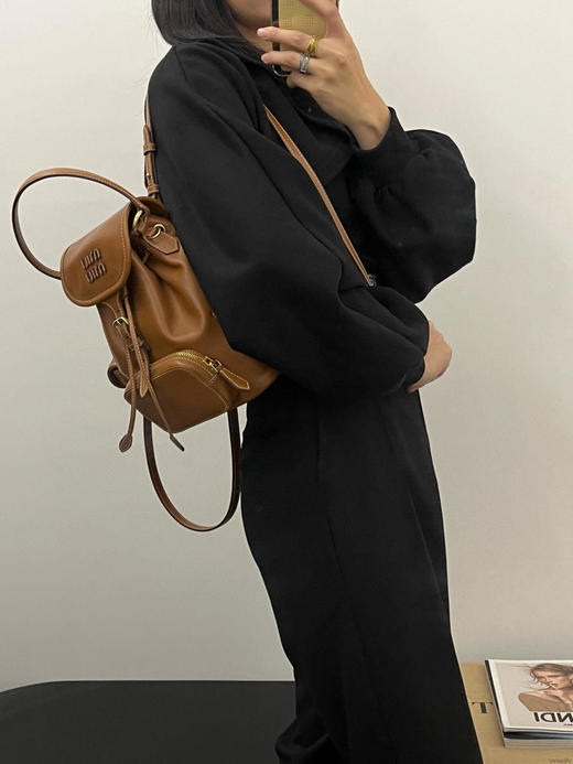 MIUMIU缪缪经典徽标Logo棉背包双肩包三色系列（MM） 商品图9