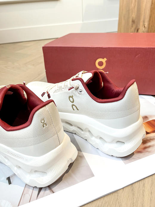 部分现货 THS-无 昂跑家 限定款 红金配色鸿运款 巨轻便运动鞋 QZ105 商品图7