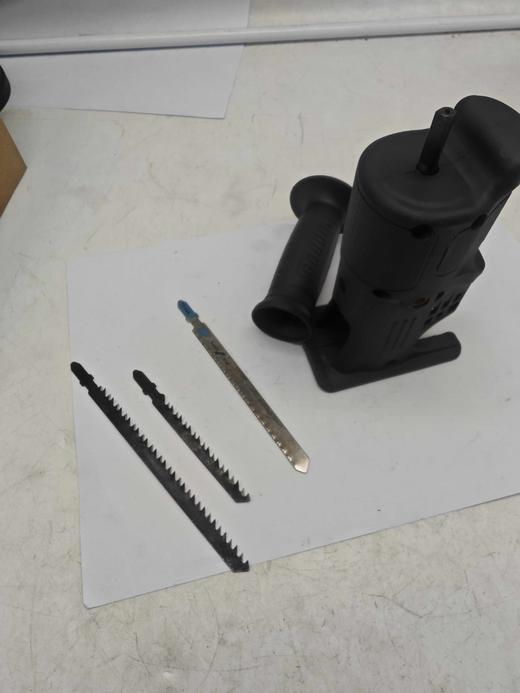 【货号02001】电钻变曲线锯马刀锯转换头家用电动锯小型木工锯子万能手持往复锯 商品图3