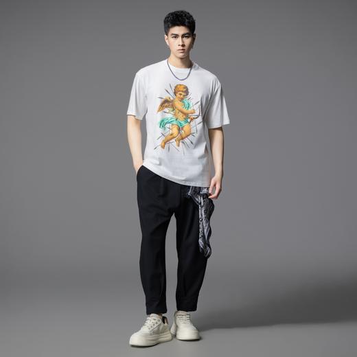 PINLI品立2025夏季新款男士圆领人物印花短袖T恤上衣BG252111035 商品图3