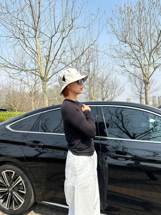 原单正品攀山鼠渔夫帽-命运女神斯库尔德
今年的春夏新品，抓紧抢第一批福利，刚刚出货
三个色男女同款，头围可调
原价560 商品图12