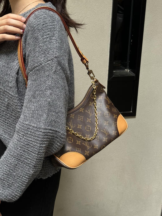 正品二手 LV boulogne 老花 牛角包 商品图3