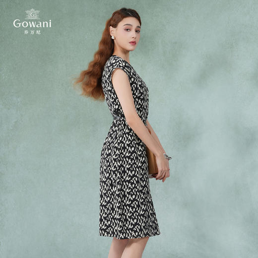 乔万尼夏季新款重磅真丝连衣裙无袖收腰EI2E799 商品图3