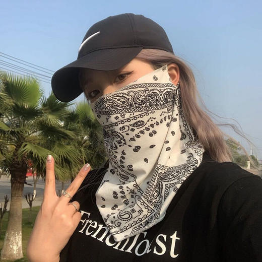 防晒面罩男女冰丝挂耳护颈围脖夏天遮阳脸罩袖套腰果花骑行运动户外面巾潮 商品图0