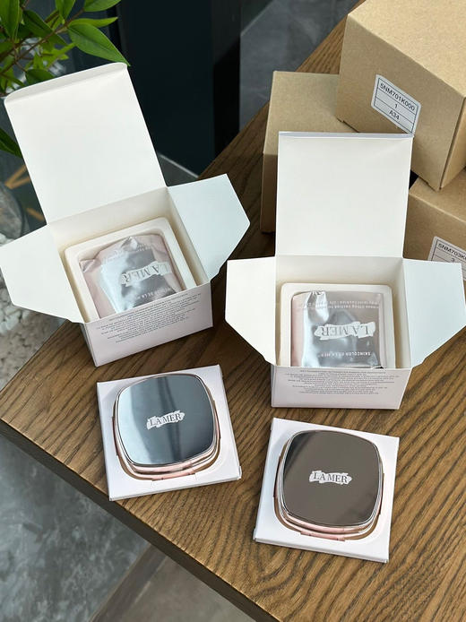 海蓝鎏光焕变气垫粉底液遮瑕气垫 商品图14