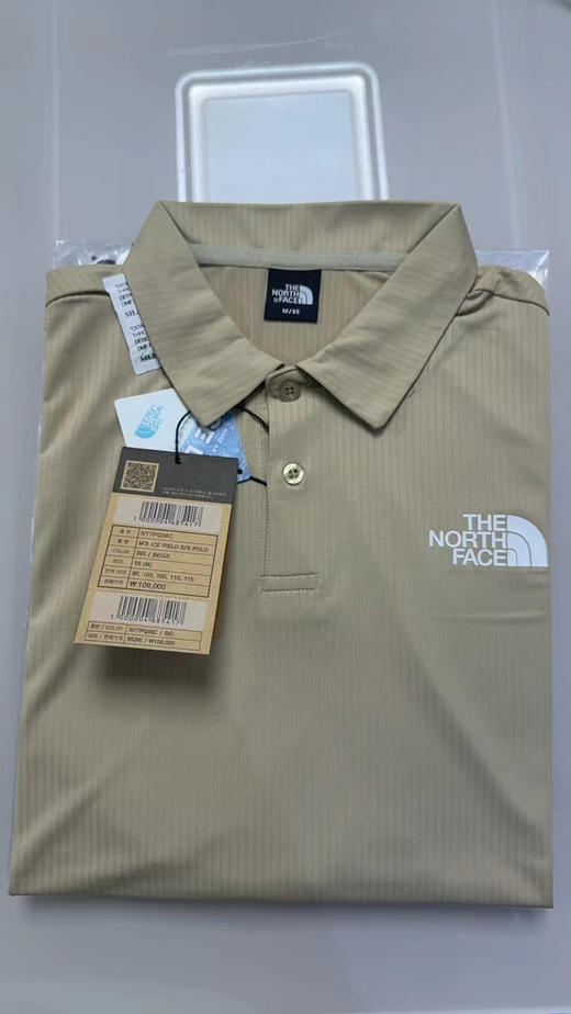 韩单正品北面冷感Polo衫，超级舒适，

史上最强排汗横纹肌理，穿出高级感！！！

主打一个行政商务，沉稳，上身就起范儿，

卡其色，黑色，m-3xl

原价109000韩元 商品图7