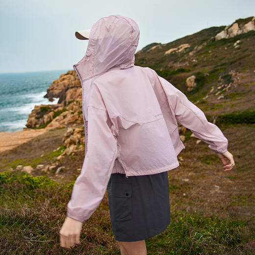 拓路者夏季轻薄防晒服女款户外防紫外线透气短款皮肤衣防晒衣外套 商品图4