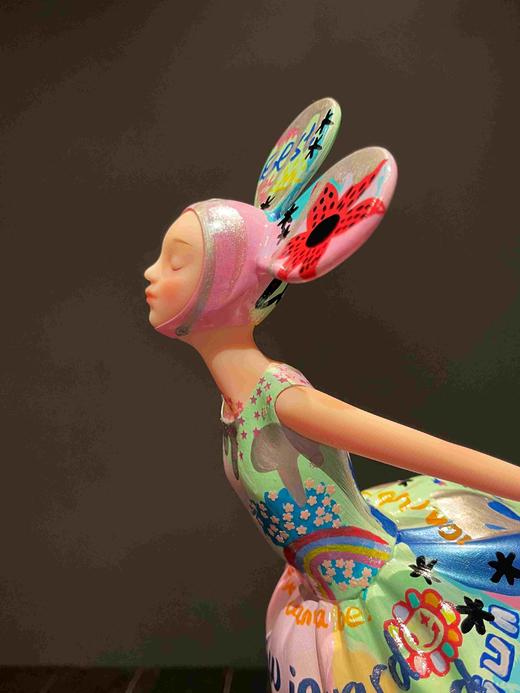 山谷里《星期天》然女孩 商品图1