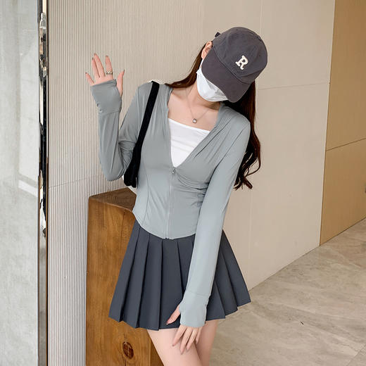 夏新款防晒衣女紧身冰丝透气防紫外线修身防晒服外套紧身防晒衣女 商品图3